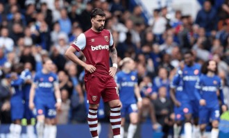 罗马诺权威辟谣：曼联无意引进帕奎塔，冬窗转会市场风向解析